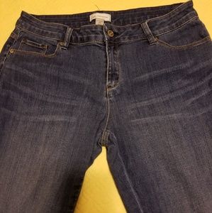 Liz Claiborne boyfriend jeans